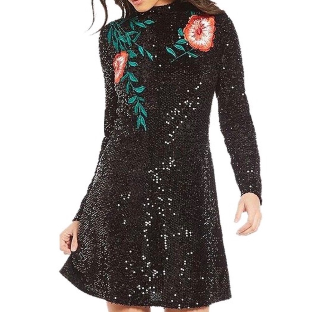 PARTY IN STYLE!!Gianni Bini🔥Designer Sequin Dress